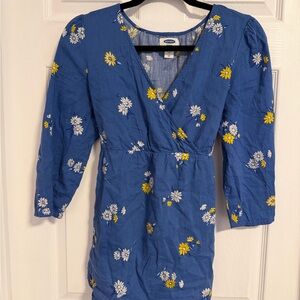 Old Navy Blue and Yellow Floral Maternity Top